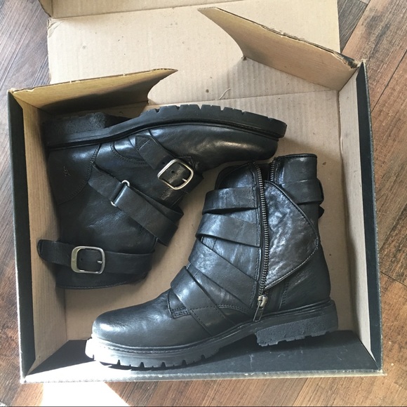 frye vanessa tanker